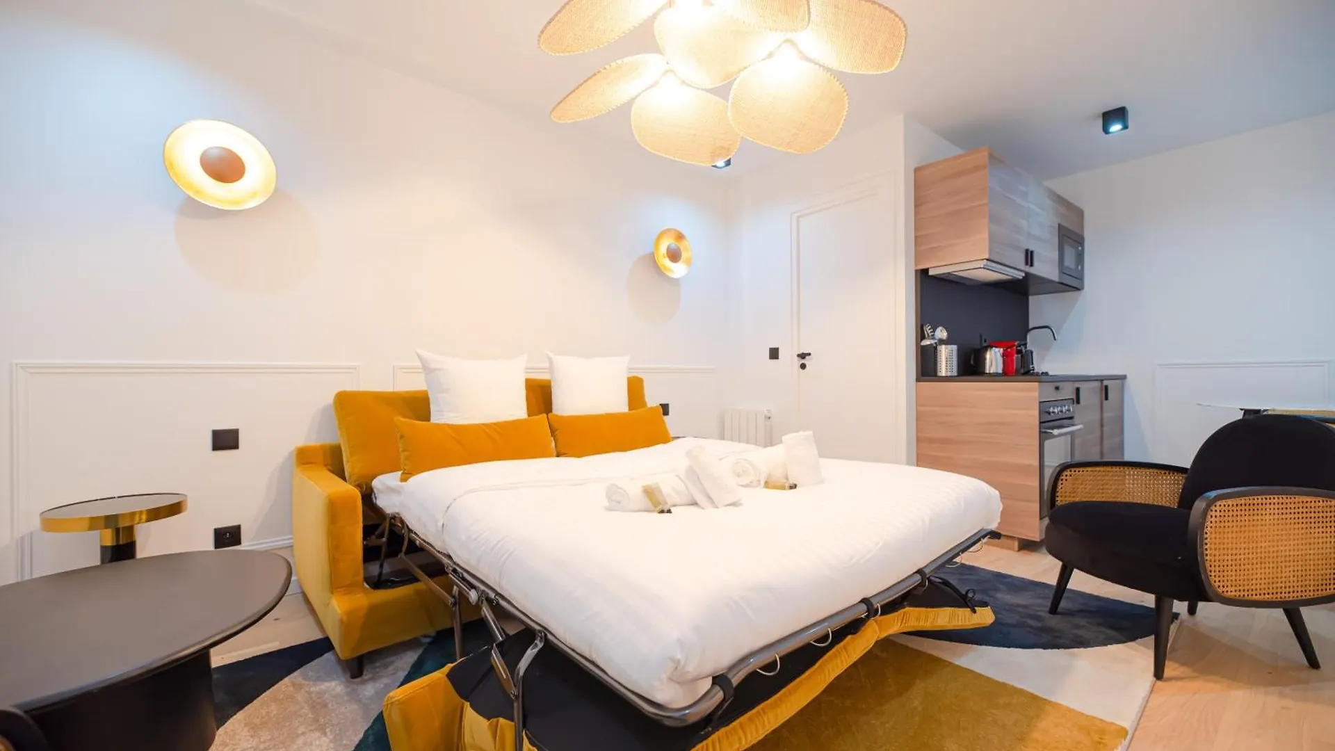 Mbm - Upper Marais Apartment *